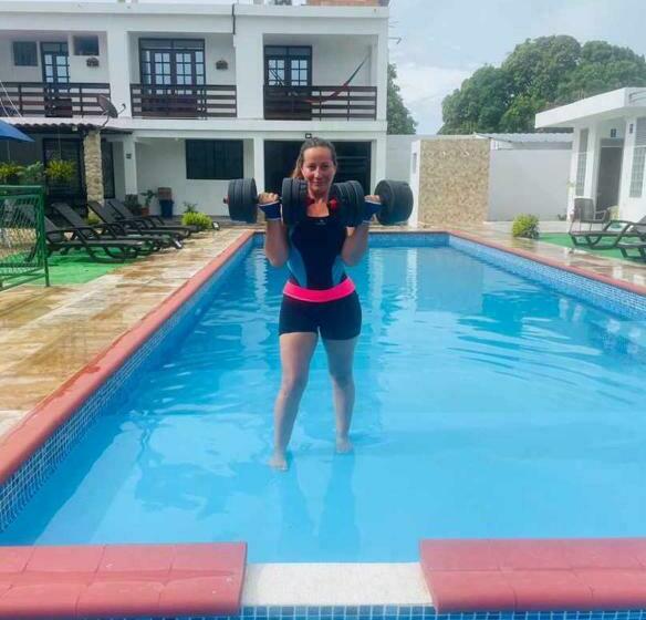 ホテル Resort Arcoiris De Mi Llano