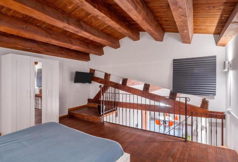 Open Sicily Homes   Near The Central Train Station