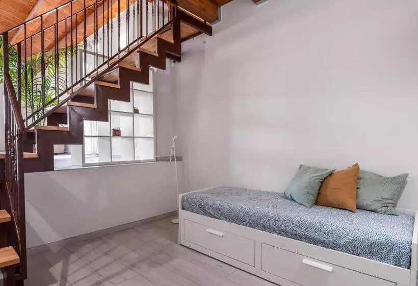 Open Sicily Homes   Near The Central Train Station