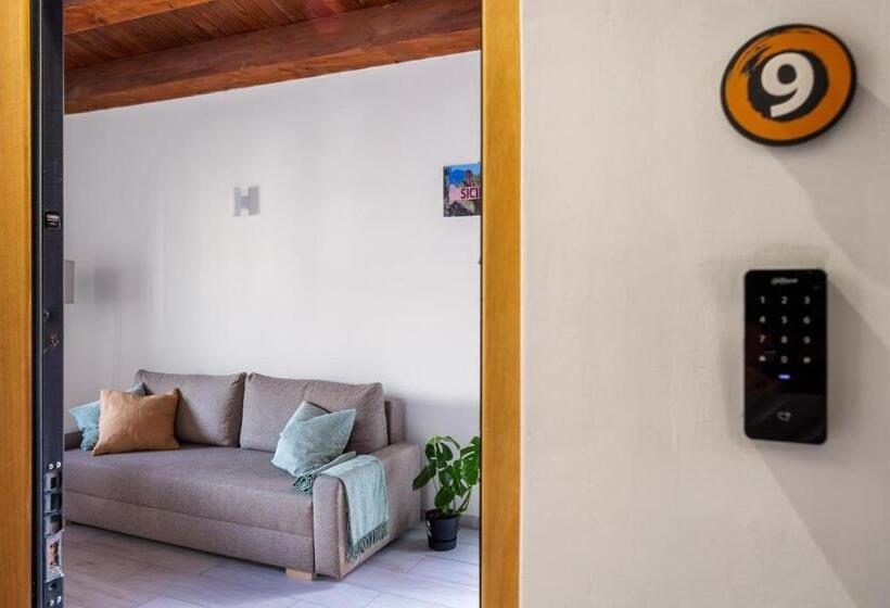 Open Sicily Homes   Near The Central Train Station