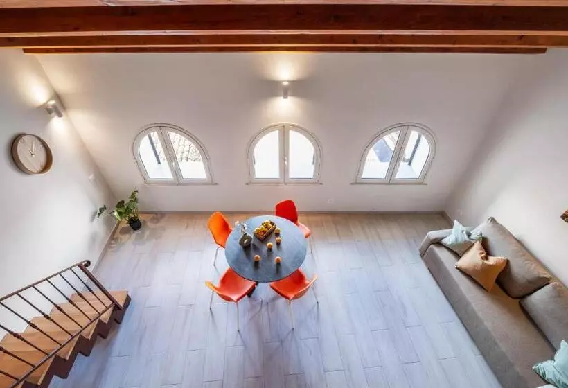 Open Sicily Homes   Near The Central Train Station