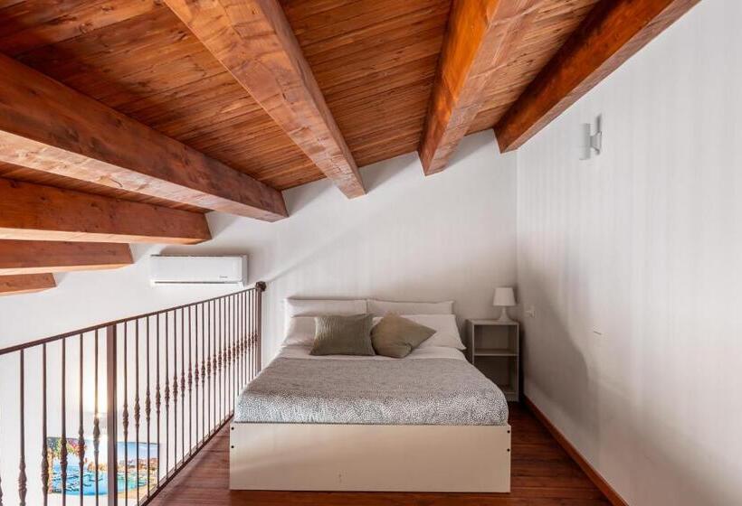 Open Sicily Homes   Near The Central Train Station