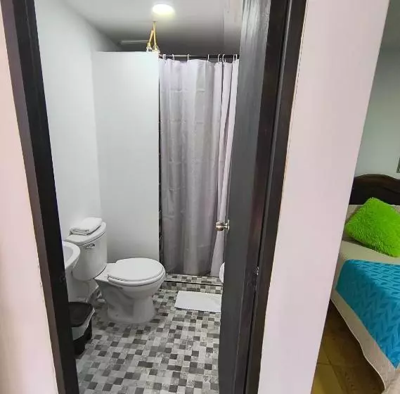 پانسیون Hostal Villa Del Sol