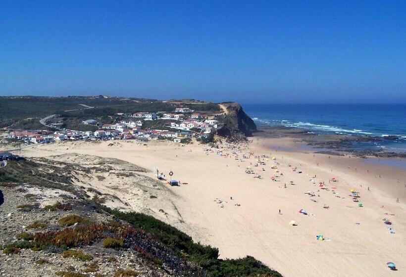 بنسيون Surf & Beach House