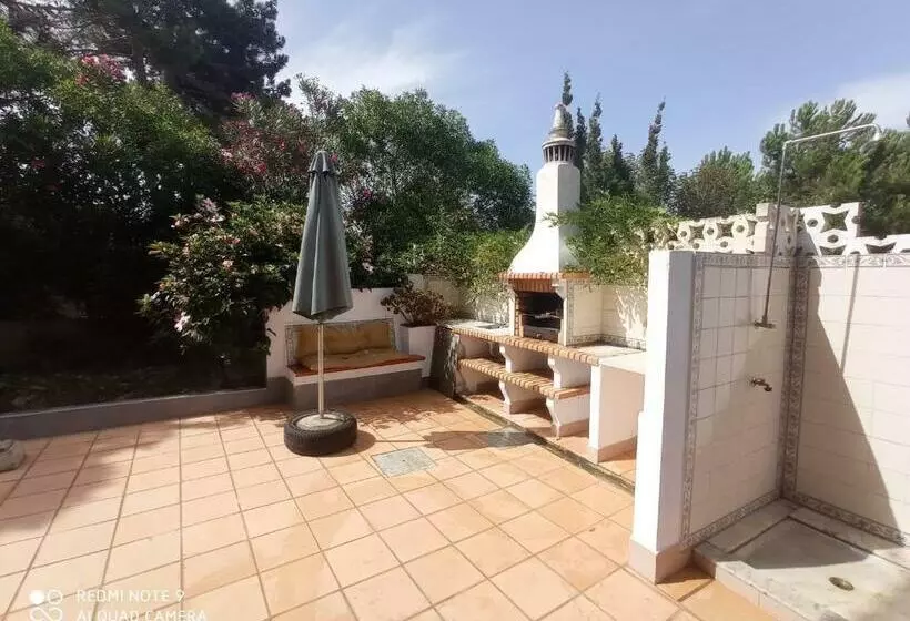 Majatalo Surf & Beach House