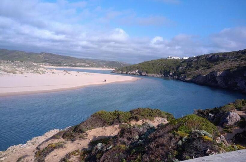 بنسيون Surf & Beach House