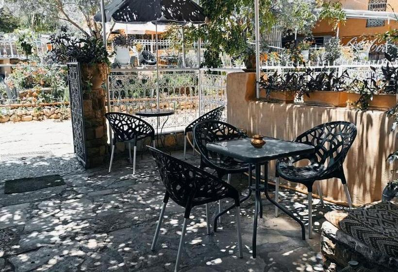 ریاض Titrite Ouzoud