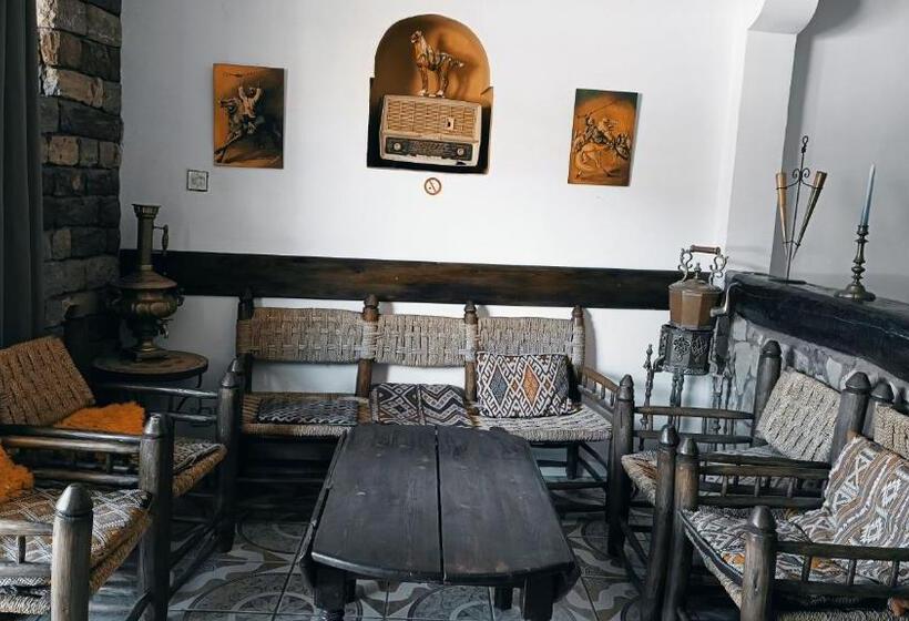 ریاض Titrite Ouzoud