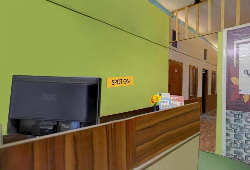 Spot On Hotel Royal Residency