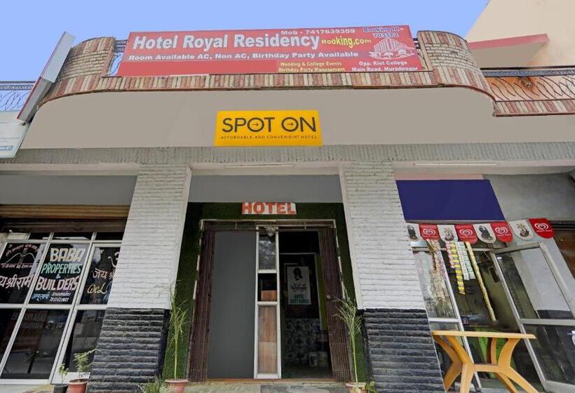 Spot On Hotel Royal Residency