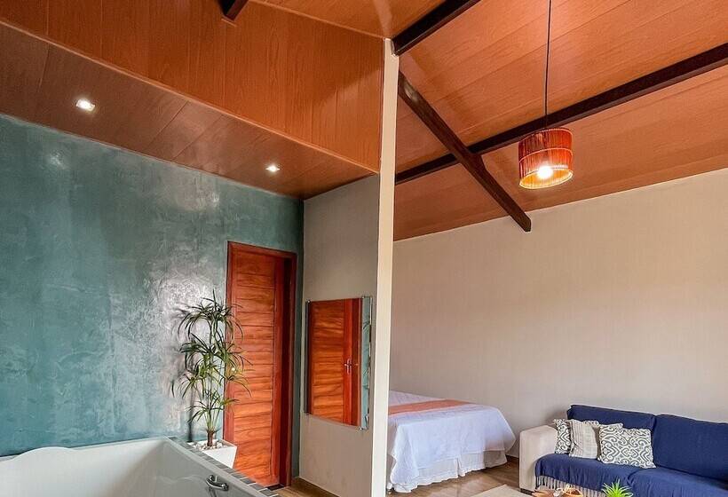 هاستل Kadoshi Pipa