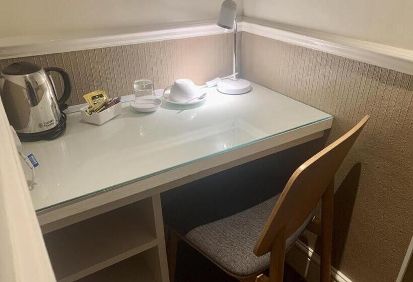 민박 100 Banbury Road Oxford   Formerly Parklands