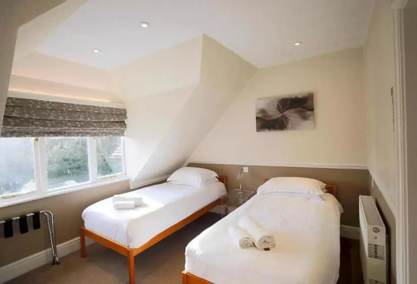 Aamiaismajoitus (B&B) 100 Banbury Road Oxford   Formerly Parklands