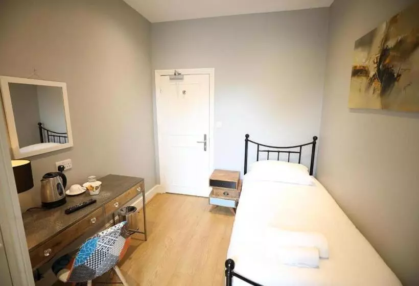 Aamiaismajoitus (B&B) 100 Banbury Road Oxford   Formerly Parklands