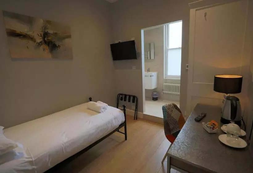 Aamiaismajoitus (B&B) 100 Banbury Road Oxford   Formerly Parklands