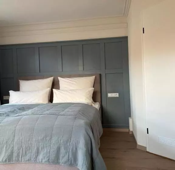 Aamiaismajoitus (B&B) Altes Rathaus