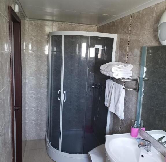 تختخواب و صبحانه Estación Náutica Aeropuerto