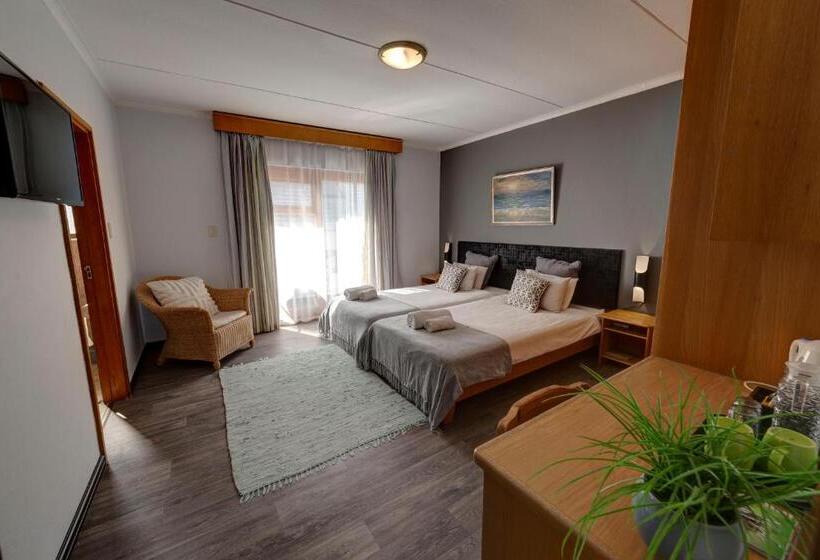 تختخواب و صبحانه Royal Sea Star Guesthouse