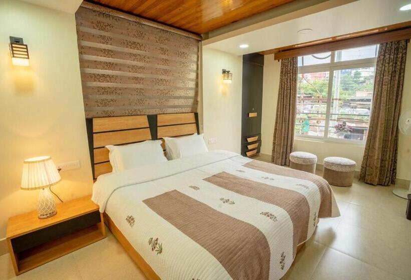 East Land Bed & Breakfast