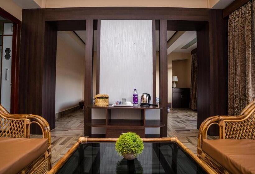 East Land Bed & Breakfast