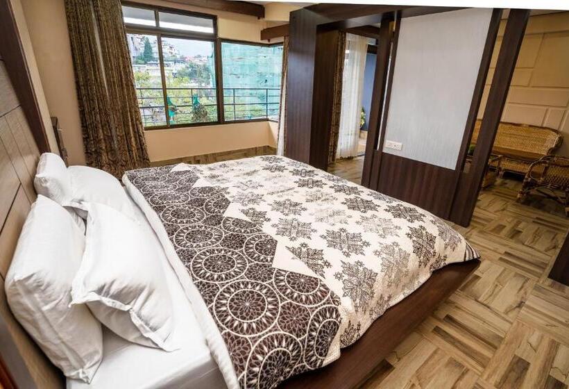 East Land Bed & Breakfast