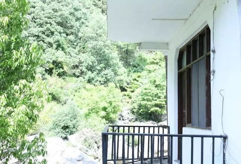هتل Paradise Hills Dalhousie Panchpula   Near Panchpula Water Fall