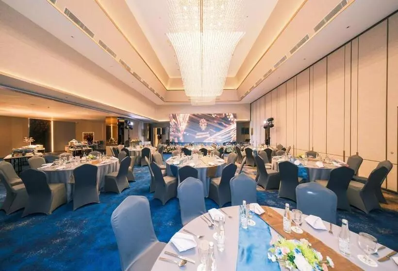 The All   Suite Pentacity Hotel Balikpapan