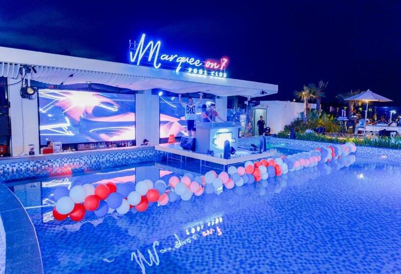 The All Suite Pentacity Hotel Balikpapan