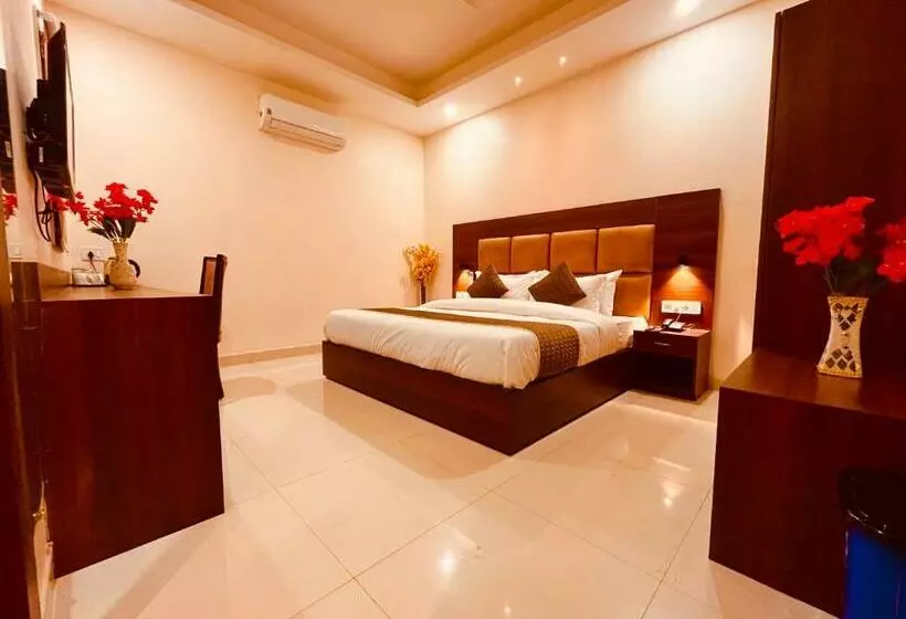 هتل Prayag Inn Haridwar