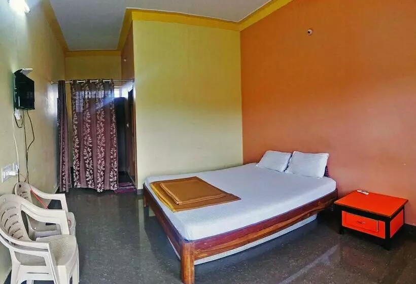 ホテル Staymaker Kabini Lodge