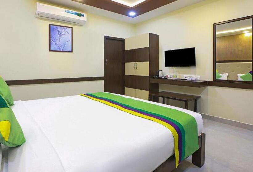 Hotel Treebo Naaz Royal