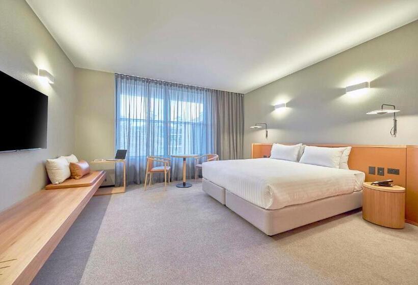 Wonil Hotel Perth Handwritten Collection