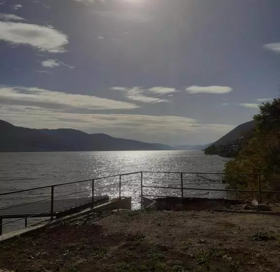 Majatalo Cazanele Dunarii La Cumatru