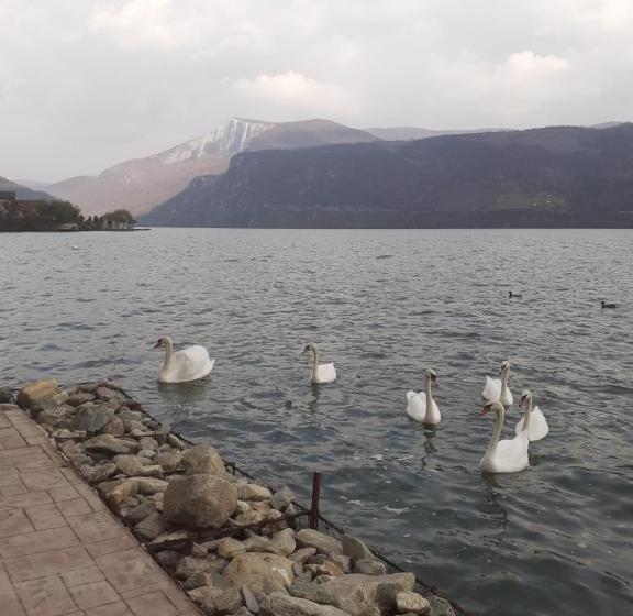 Пансион Cazanele Dunarii La Cumatru