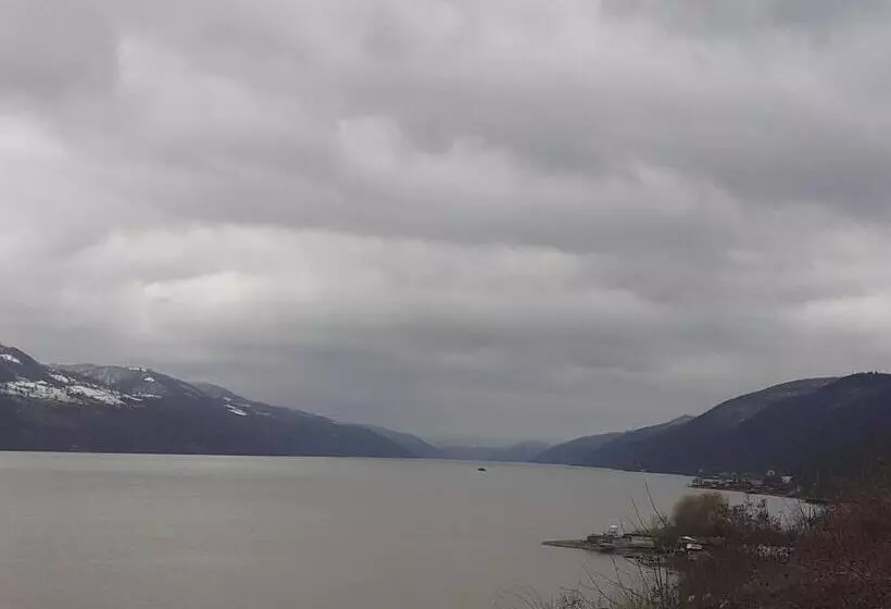 Majatalo Cazanele Dunarii La Cumatru