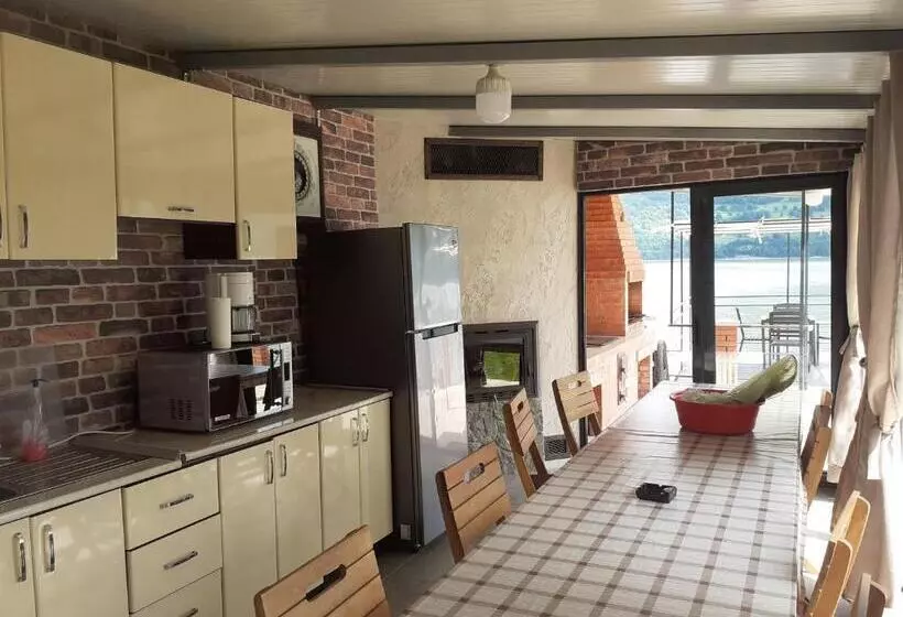 Majatalo Cazanele Dunarii La Cumatru