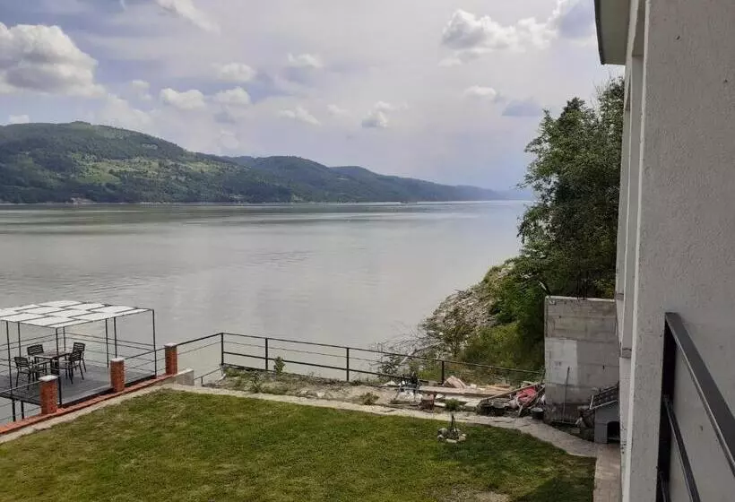 Majatalo Cazanele Dunarii La Cumatru