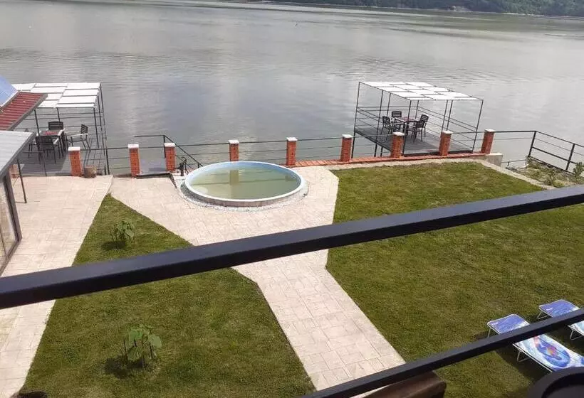 Majatalo Cazanele Dunarii La Cumatru