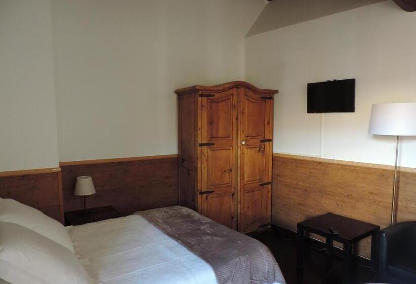 פנסיון El Rincón Maragato