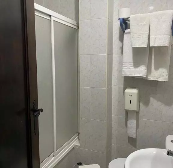 ペンション Hostal Casa López