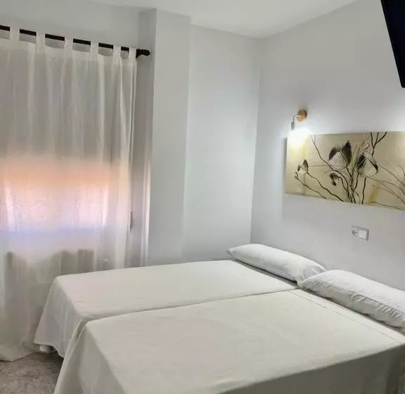 ペンション Hostal Casa López