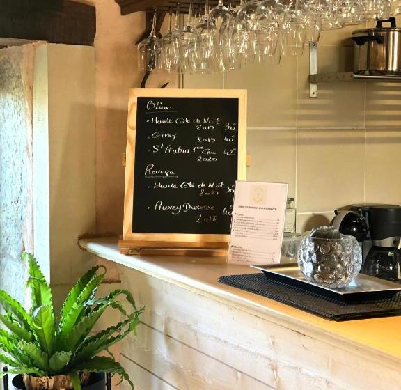 פנסיון Les Divines Bourgogne