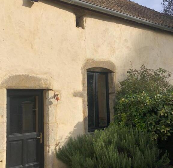 פנסיון Les Divines Bourgogne