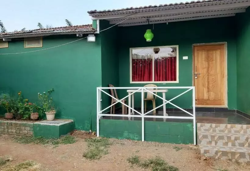ペンション Maravakandy Farm And Guest House