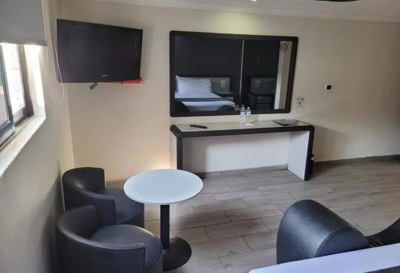 Real La Viga Motel
