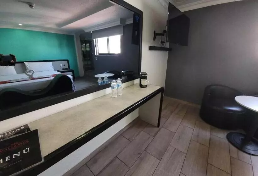 Real La Viga Motel