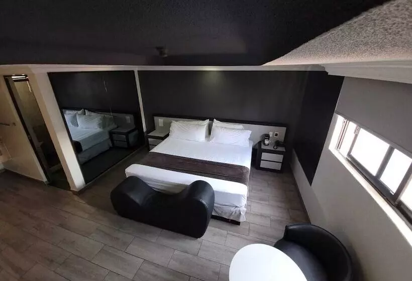 Real La Viga Motel