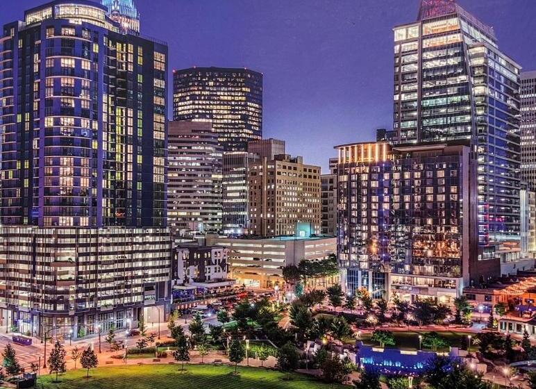 Bposhtels Charlotte Hostel