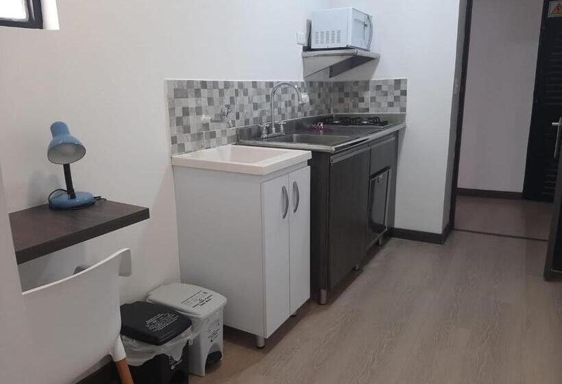 Apartahotel La Arboleda Hc