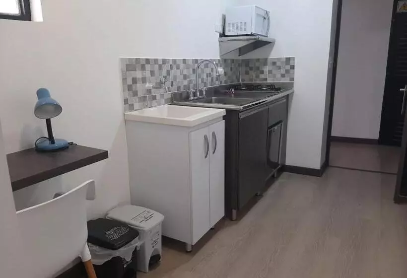 Apartahotel La Arboleda Hc